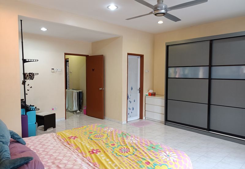 Bukit Rimau - Kemuning Greenhill 2 - 2 storey endlot - Quiet and Friendly Neighborhood - For Sales