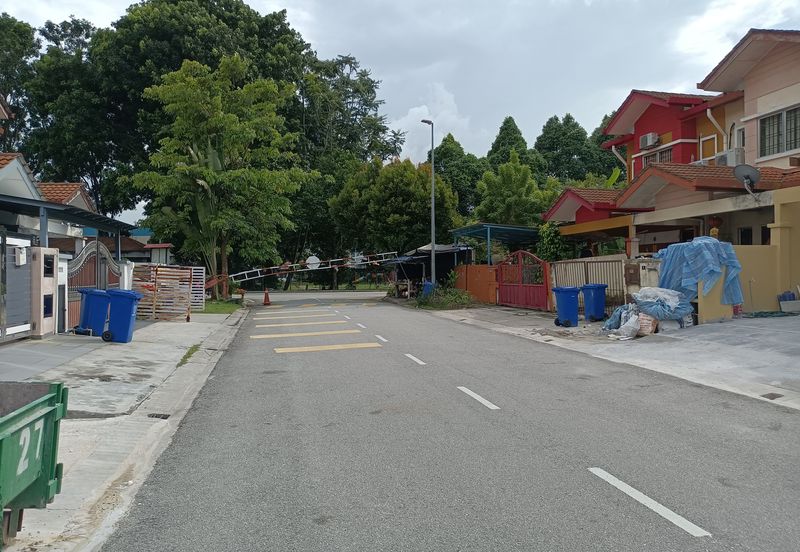 Bukit Rimau - Kemuning Greenhill 2 - 2 storey endlot - Quiet and Friendly Neighborhood - For Sales