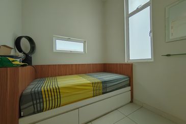 Taman Saujana Heights