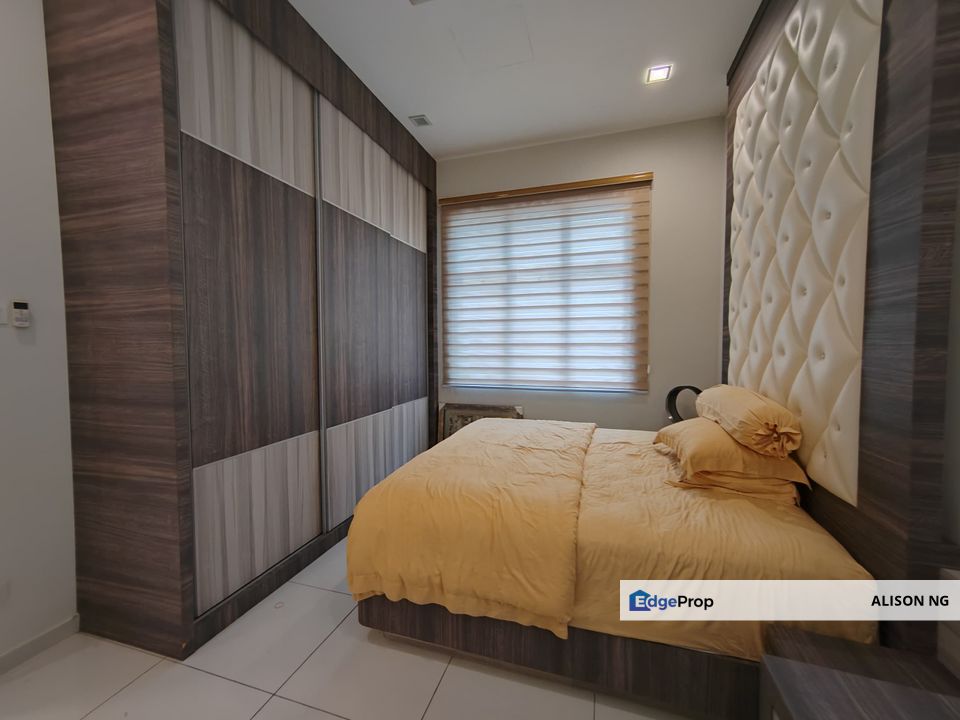 Melaka - Bukit Katil/Air Keroh - Taman Saujana Heights - 2 Storey Bungalow - Freehold - For Sales, Melaka, Bukit Katil