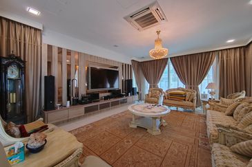 Taman Saujana Heights