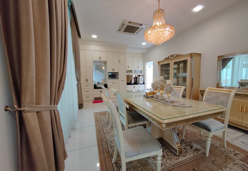 Taman Saujana Heights