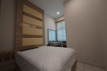 Taman Saujana Heights