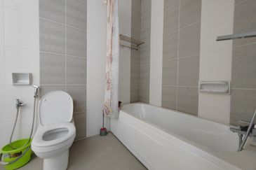 Taman Saujana Heights