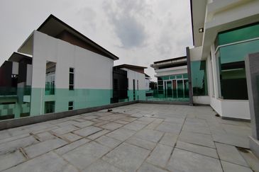 Taman Saujana Heights