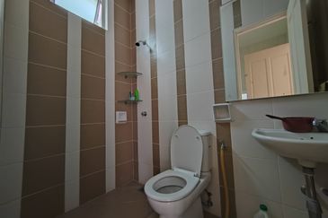 Taman Saujana Heights