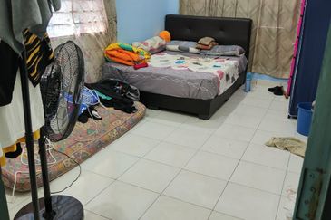 Klang - Meru Batu 6 - Taman Seri Mewah - Corner Semi-D - For Sales