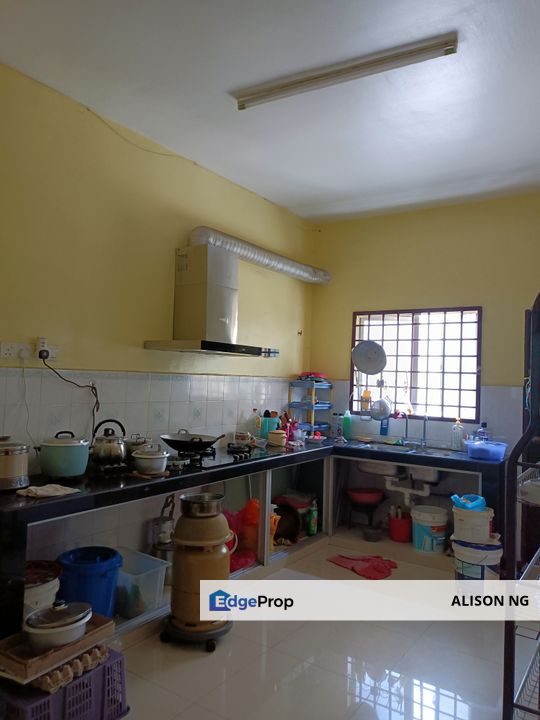 Klang - Taman Bayu Perdana - 2 storey intermediate - near to field - FOR SALES, Selangor, Klang