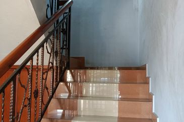 Selangor - Klang - Batu Belah - 2 storey Corner House - For Sales