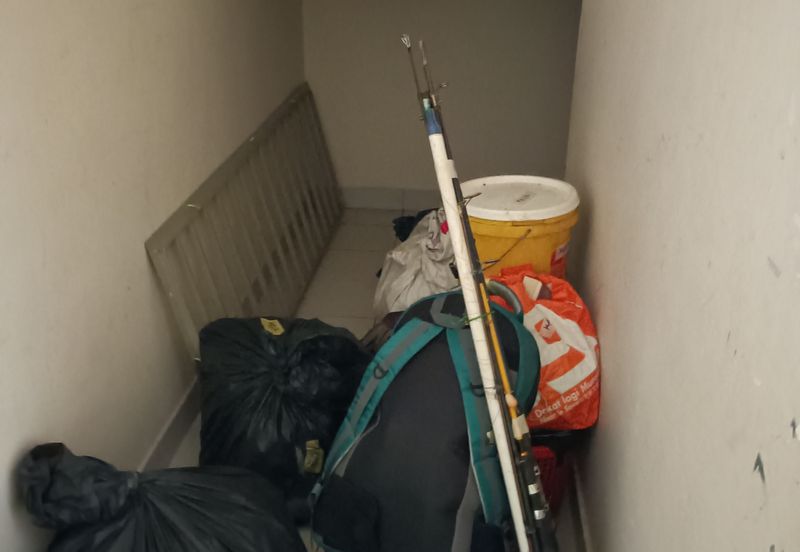 KLANG - Bandar Bukit Raja - 2 Storey Corner - Big Compound - FOR SALES