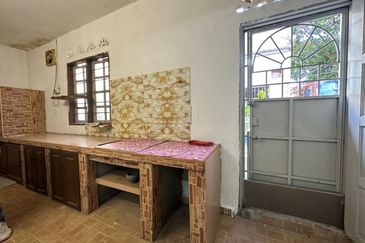 Klang - Bandar Puteri - Endlot - 2 storey Link house - For Sales