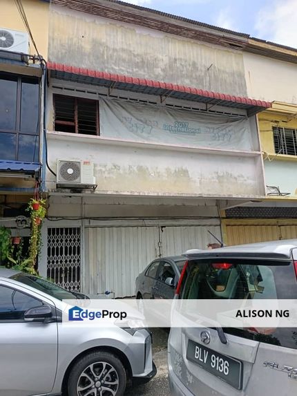 Klang - 1.5 miles Off Jalan Kapar - 1st Floor - 2 Storey Shop House - To Let, Selangor, Kapar 