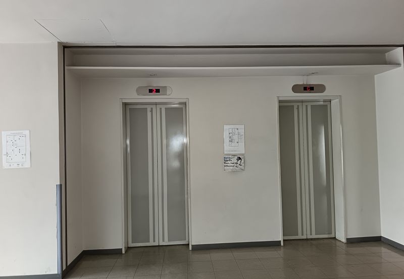 Industrial Office - Taman Bunga Raya - Seksyen 27 - Strategic Location - To Let