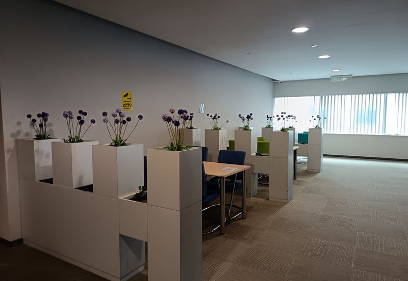 Industrial Office - Taman Bunga Raya - Seksyen 27 - Strategic Location - To Let