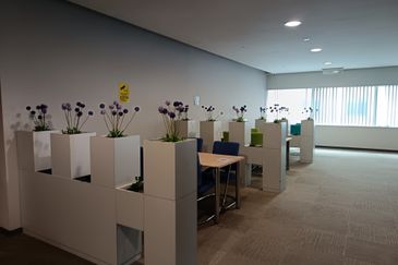 Industrial Office - Taman Bunga Raya - Seksyen 27 - Strategic Location - To Let