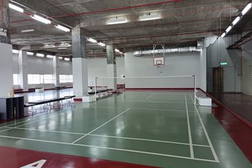 Industrial Office - Taman Bunga Raya - Seksyen 27 - Strategic Location - To Let