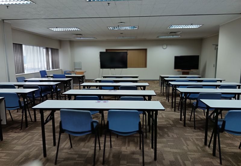 Industrial Office - Taman Bunga Raya - Seksyen 27 - Strategic Location - To Let