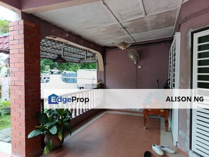 Shah Alam - Taman Alam Megah - Intermediate 1.5 Storey House - For Sales, Selangor, Shah Alam