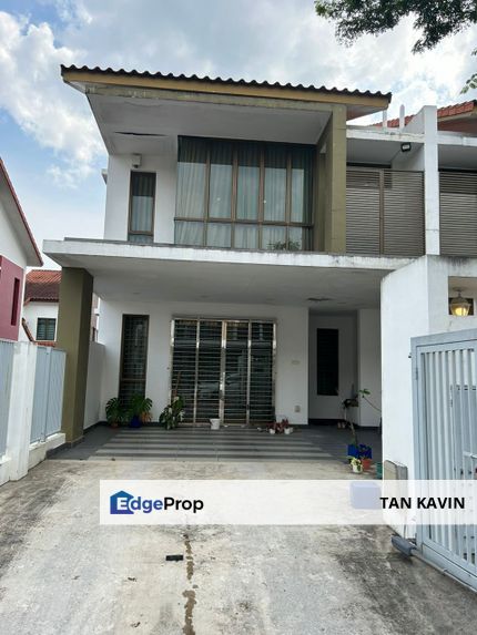 Bandarputra Kulai Jln bukit Seni Tmn Bukit Seni 3 Storey terrace house partial furnish For Sale , Johor, Kulai