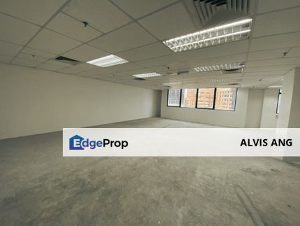 Wisma UOA Centre, Jalan Pinang: 276 sqft Bare Unit Grade A Refurbished Strategically Located Easy Access To Major Roads Office Space in Kuala Lumpur, Kuala Lumpur, KLCC