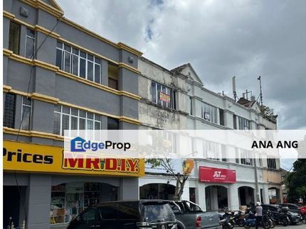Bandar Tasik Kesuma, Semenyih 3 Sty Shop Office For Sale, Selangor, Semenyih