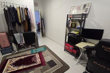 Jalan Setia Permai U13/42M