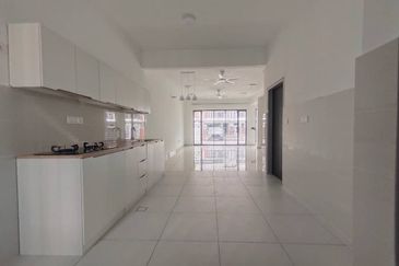 Elmina Green Three @ City of Elmina