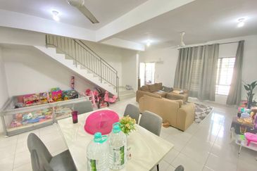 Laman Haris @ Eco Grandeur