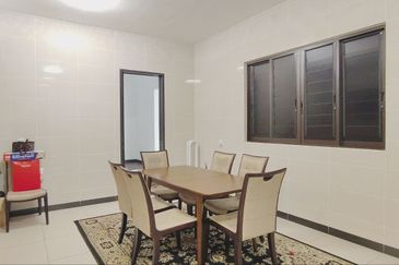 Hevea Elmina Gardens