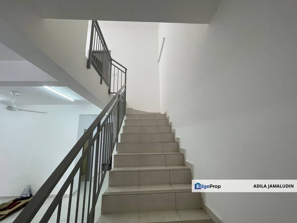 Laman Haris For Sales, Selangor, Bandar Puncak Alam