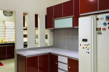 Persiaran Puncak Alam 1 