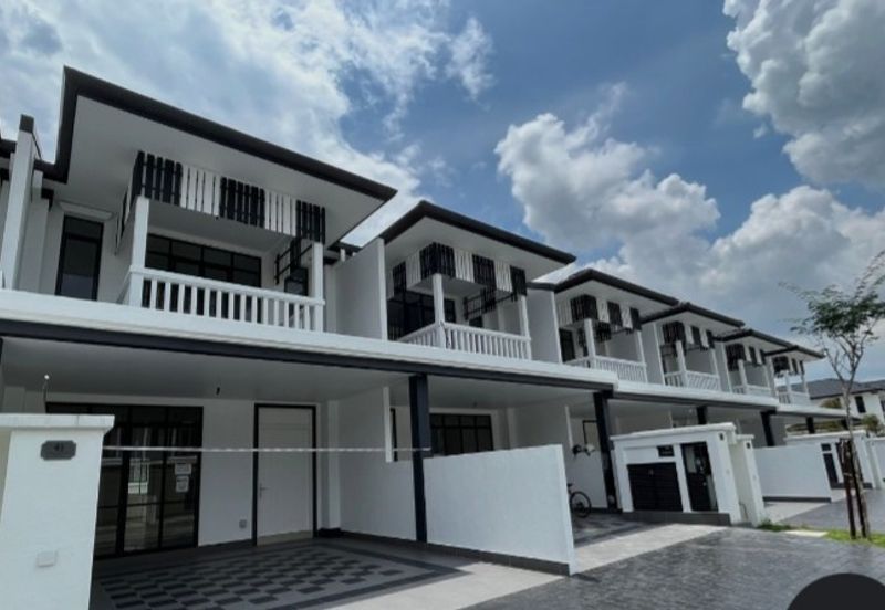 Mellowood @ Eco Majestic