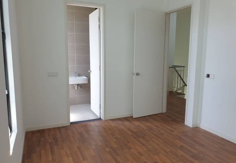 Tenderfields @ Eco Majestic