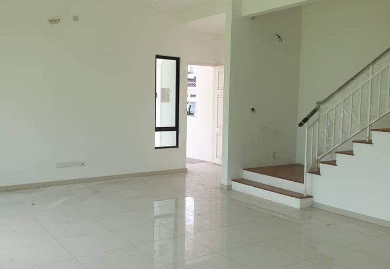 Tenderfields @ Eco Majestic