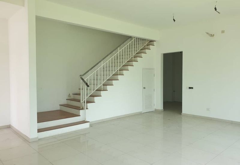 Tenderfields @ Eco Majestic