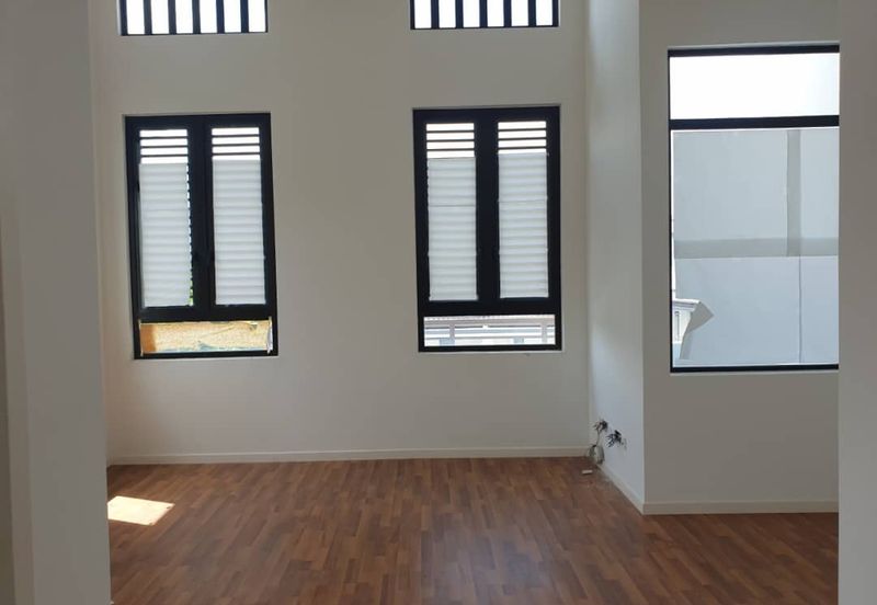 Tenderfields @ Eco Majestic