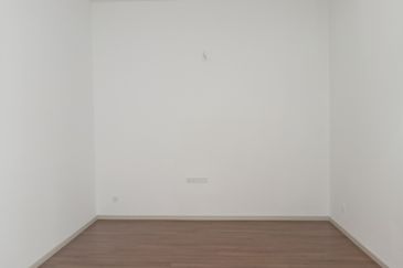 Tilia Encorp Cahaya Alam