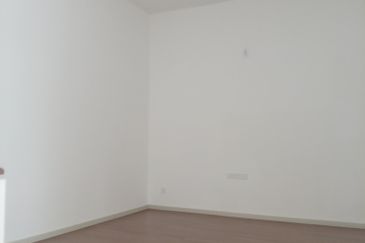 Tilia Encorp Cahaya Alam