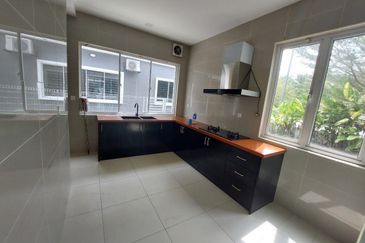 Anggun, Alam Nusantara