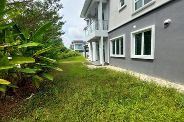 Anggun, Alam Nusantara