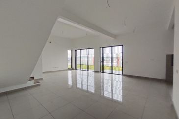 Elmina West @ Denai Alam