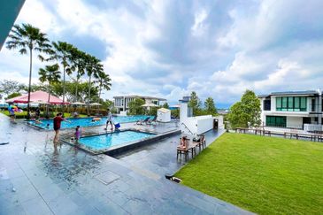 Duta Villa, Setia Alam