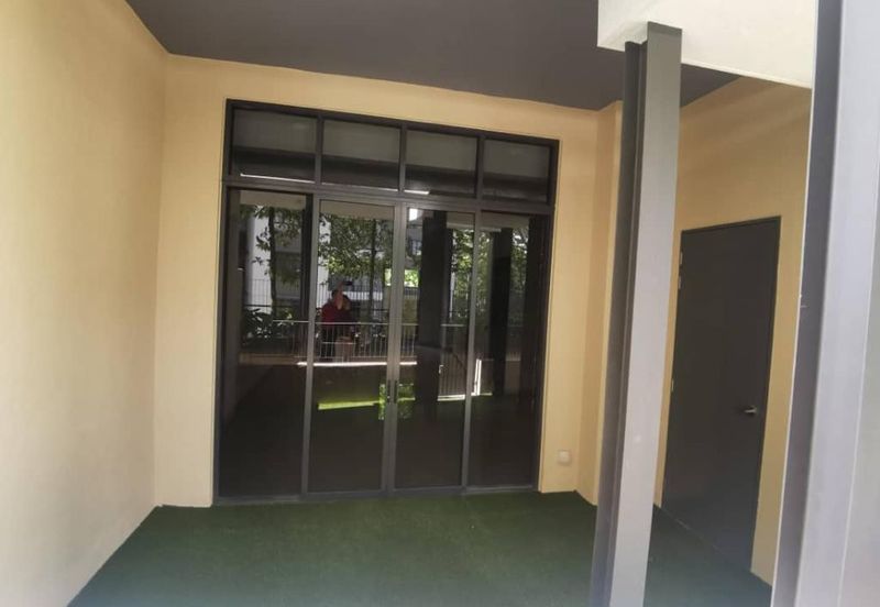 Henna Residence @ The Quartz