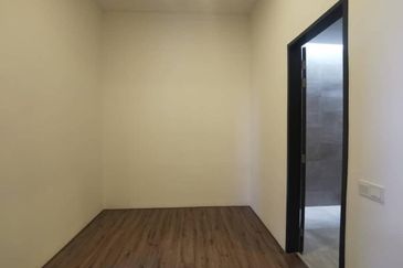 Henna Residence @ The Quartz