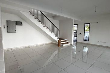 Elmina Green Three @ City of Elmina