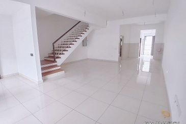 Elmina Green Three @ City of Elmina