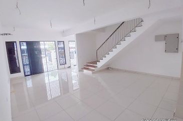 Elmina Green Three @ City of Elmina