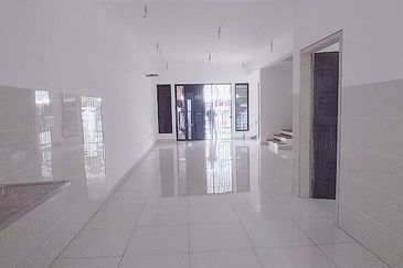 Elmina Green Three @ City of Elmina