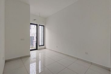 Elmina Green Three @ City of Elmina