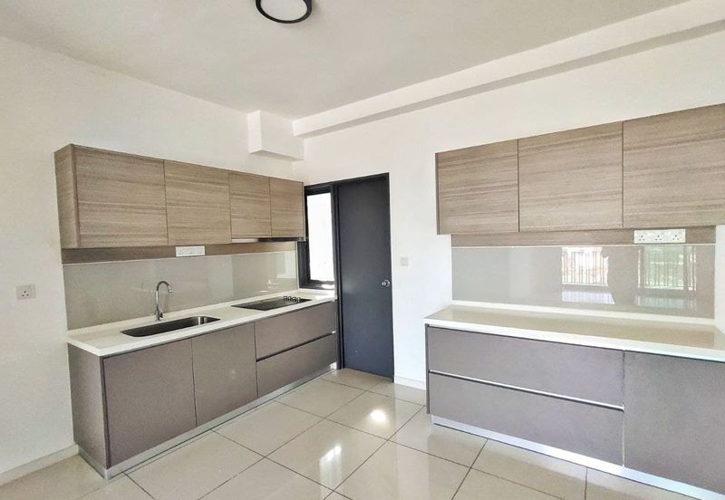 Emira Residence @ Shah Alam